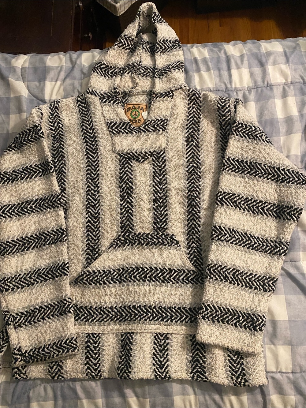 Baja-Style Crewneck Sweater Hoodie - Black & White